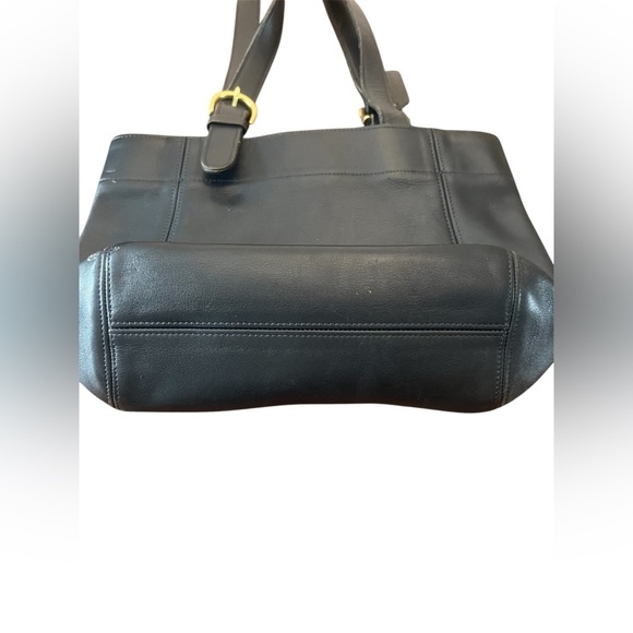 Vintage COACH 1996  Leather Waverly SoHo Buckle Shoulder Bag Deep Navy - Picture 4 of 6